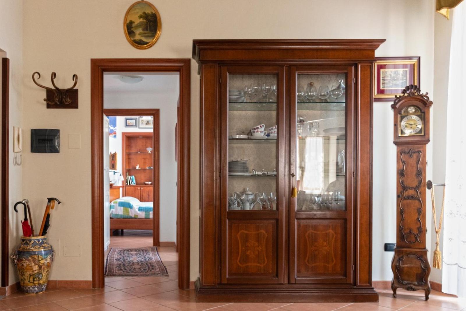 A Wonderful Penthouse In Naples Apartment Room photo