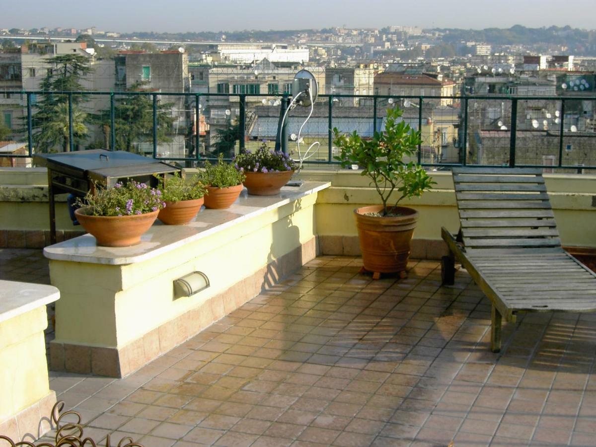 A Wonderful Penthouse In Naples Apartment Exterior photo