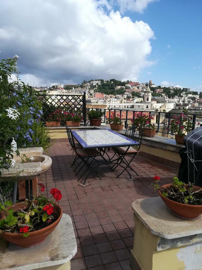 A Wonderful Penthouse In Naples Apartment Exterior photo